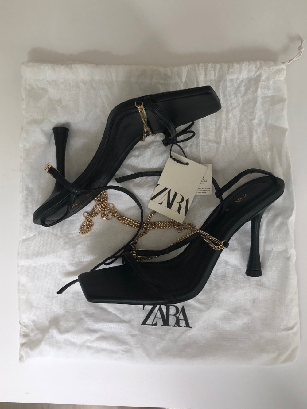 Zara Chain Detail Heeled Leather Sandals - Picture 3 of 8
